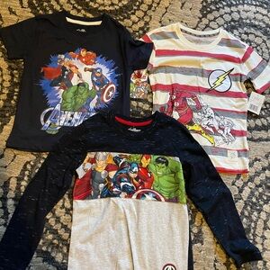 Bundle of Marvel Avengers Graphic Shirts size 5/6